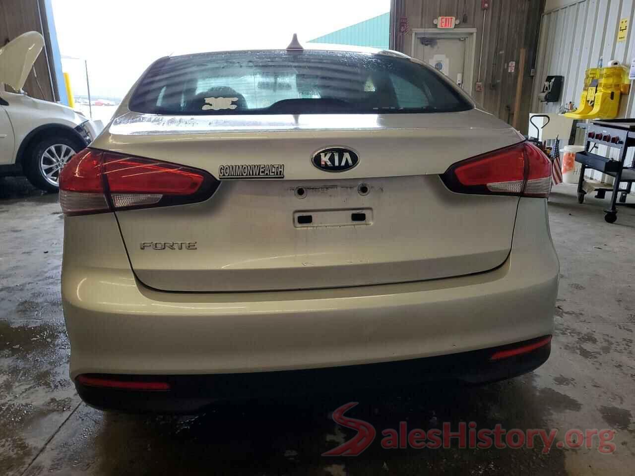 3KPFK4A71HE060363 2017 KIA FORTE