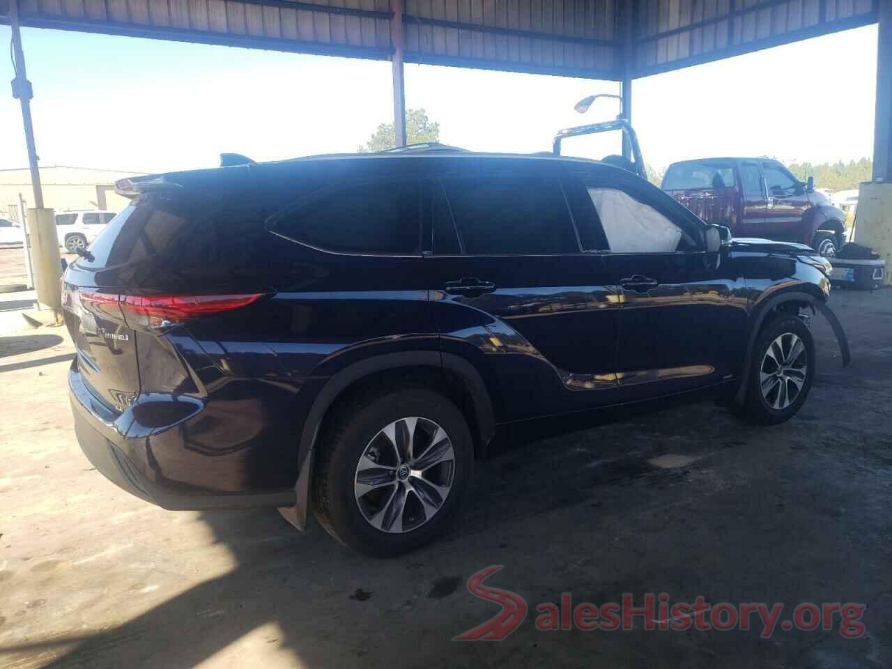 5TDGBRCH0NS539057 2022 TOYOTA HIGHLANDER