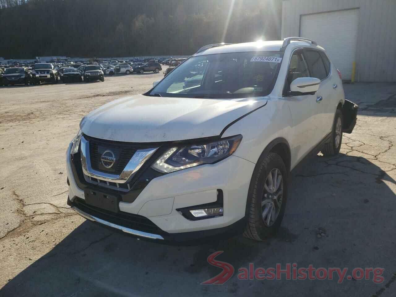 5N1AT2MV7HC840005 2017 NISSAN ROGUE