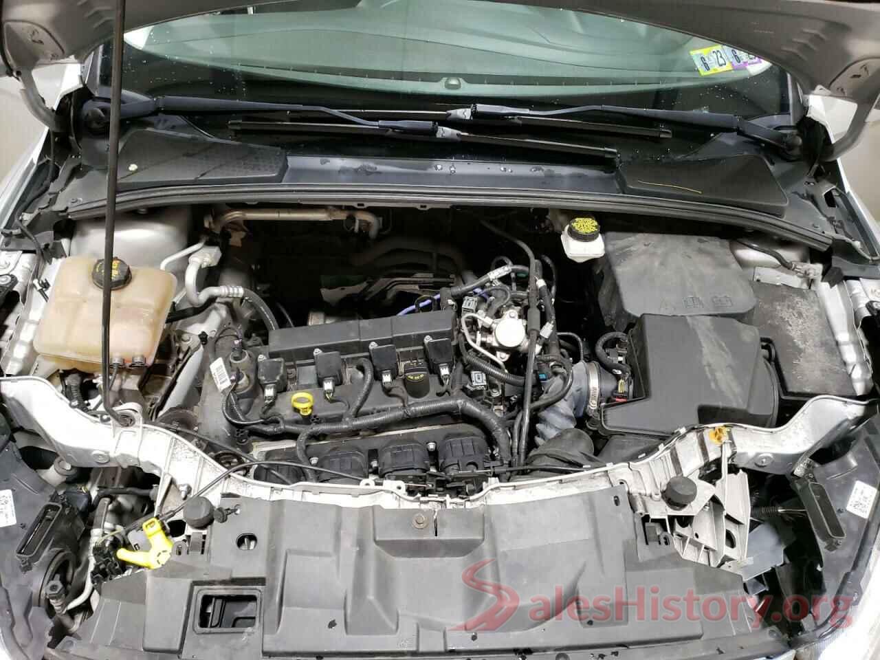 1FADP3F29JL329227 2018 FORD FOCUS