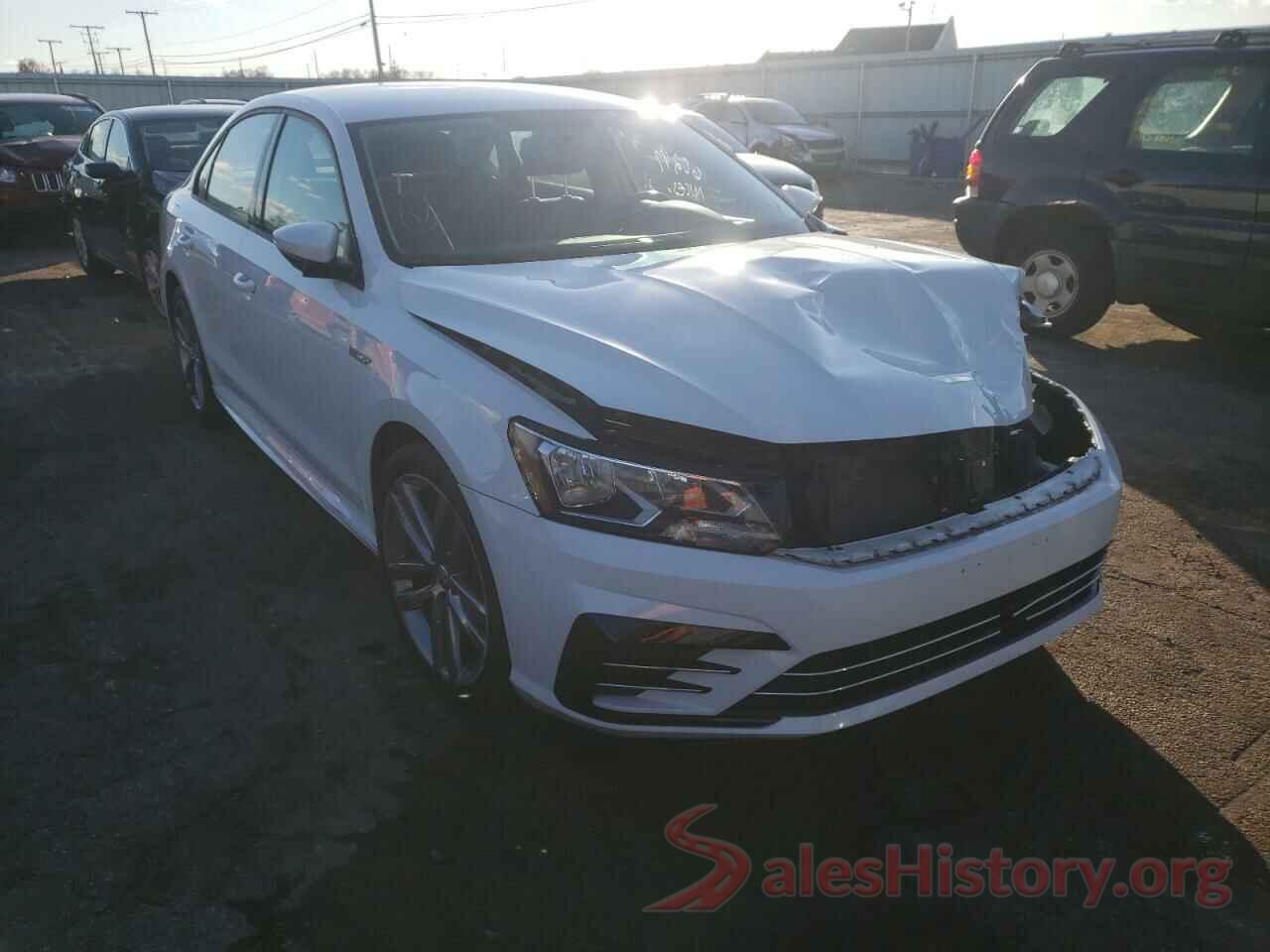 1VWAA7A3XJC012088 2018 VOLKSWAGEN PASSAT