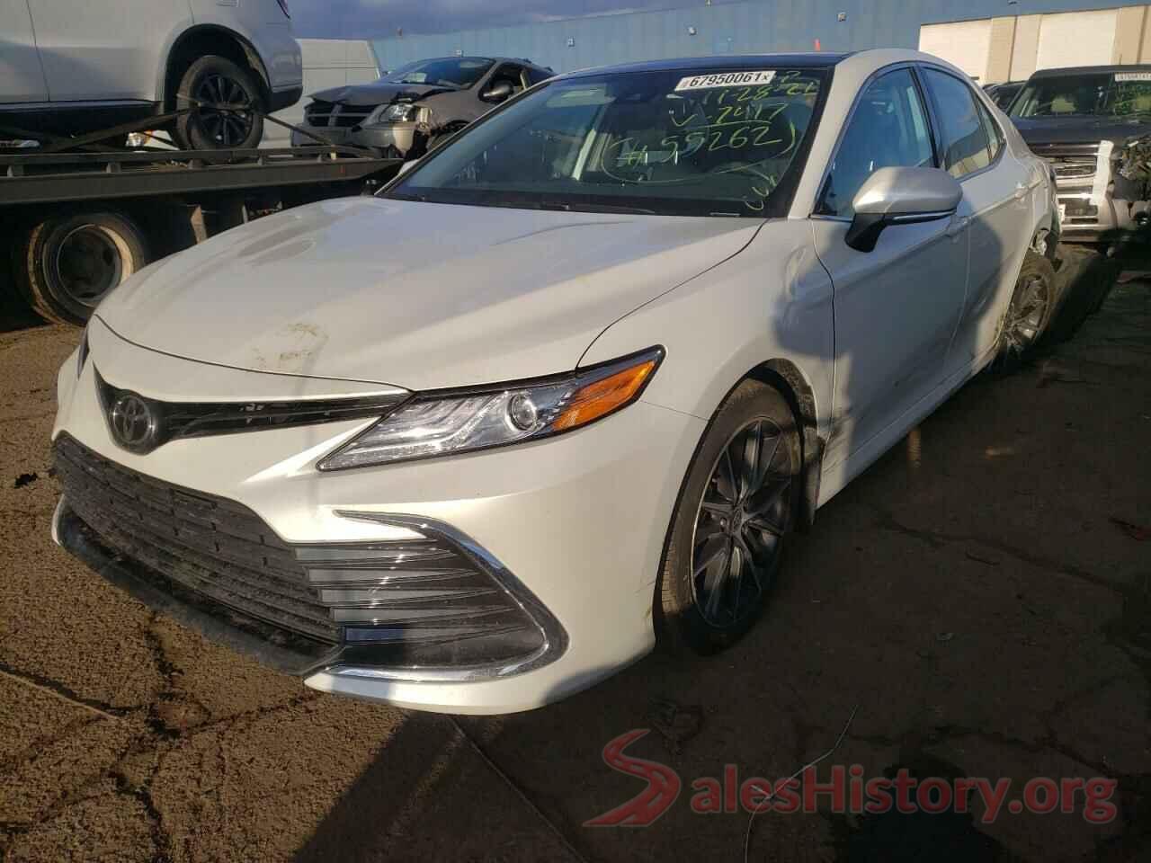 4T1F11BK4MU027417 2021 TOYOTA CAMRY