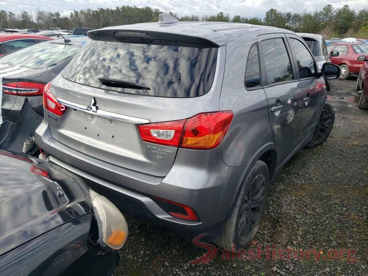 JA4AP3AW9JU002452 2018 MITSUBISHI OUTLANDER