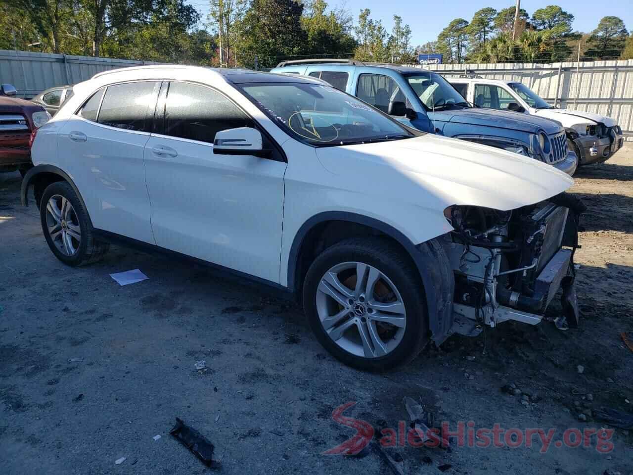 WDCTG4EB7JJ443469 2018 MERCEDES-BENZ GLA-CLASS