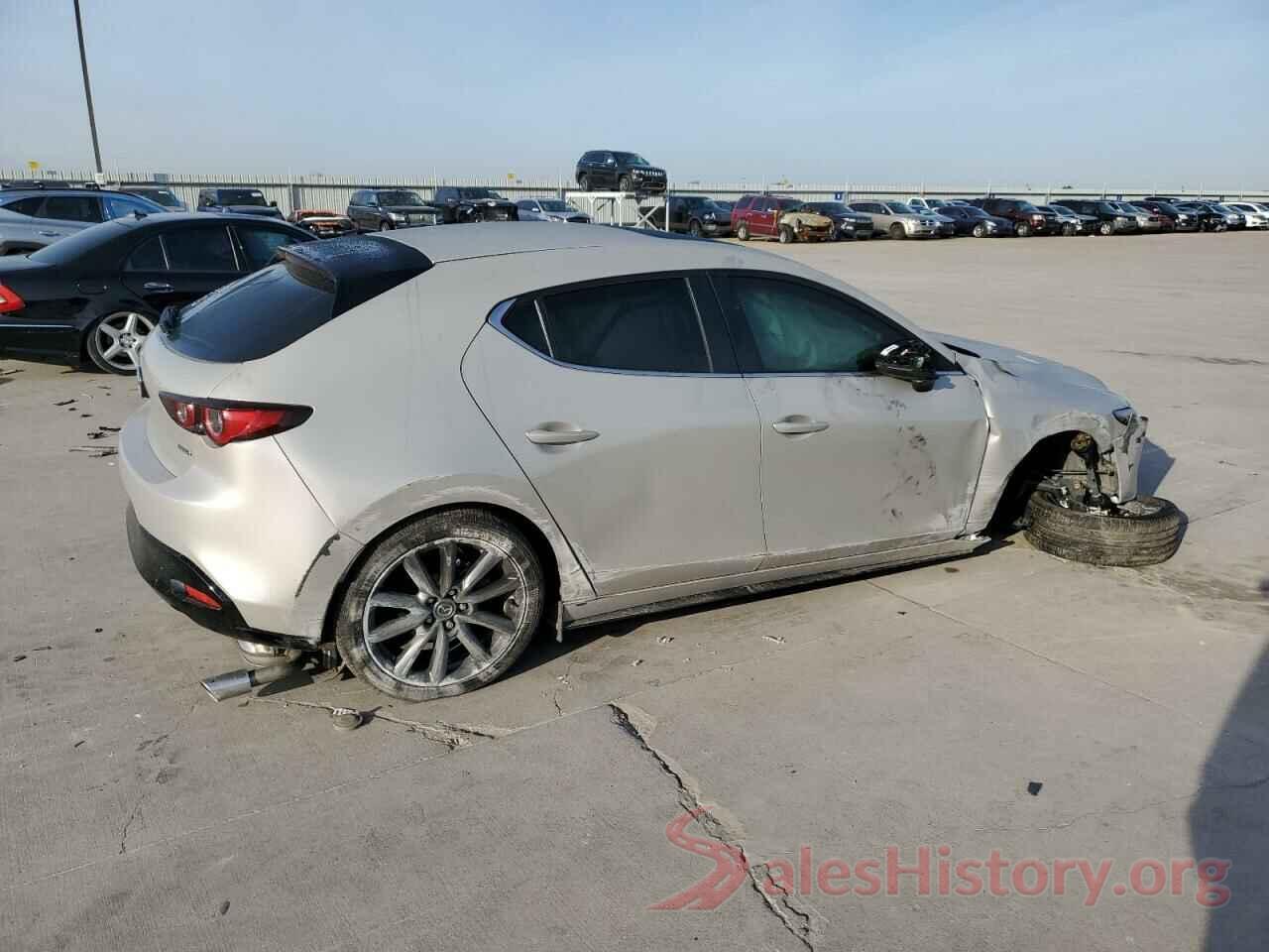 JM1BPALL2N1515387 2022 MAZDA 3