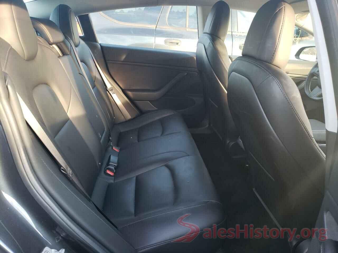 5YJ3E1EB5JF121138 2018 TESLA MODEL 3