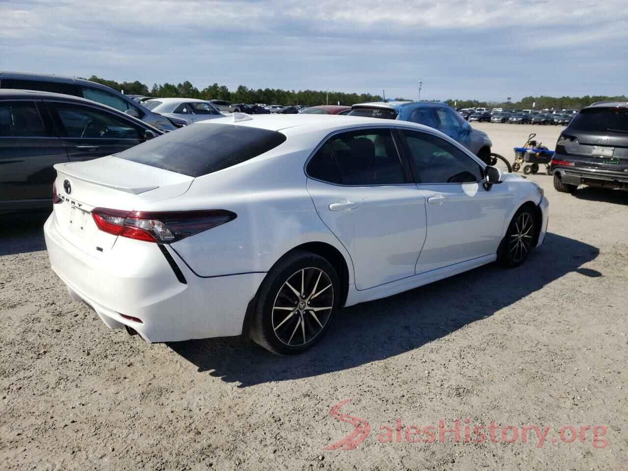 4T1G11AK4MU432375 2021 TOYOTA CAMRY