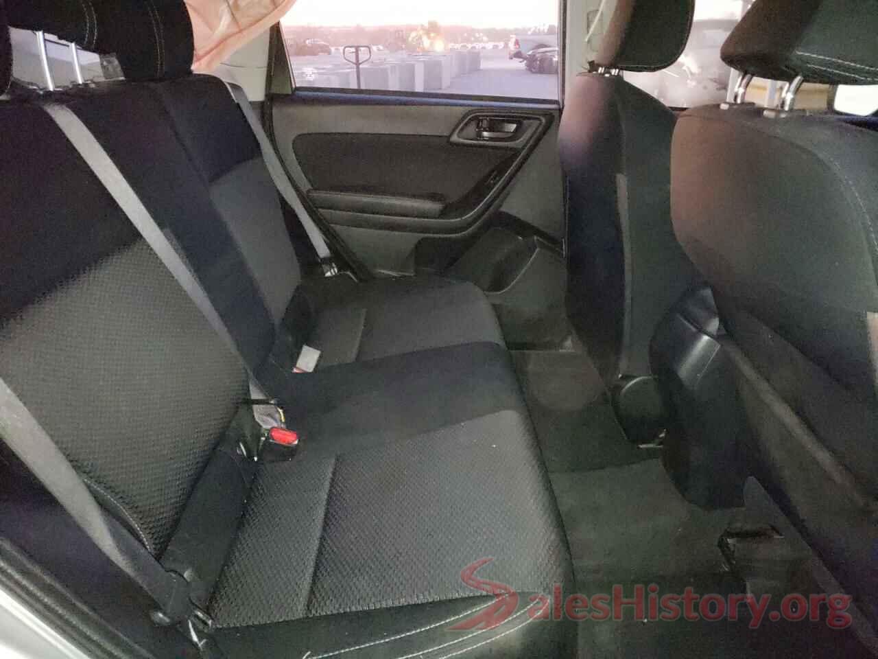 JF2SJABC9JH509608 2018 SUBARU FORESTER