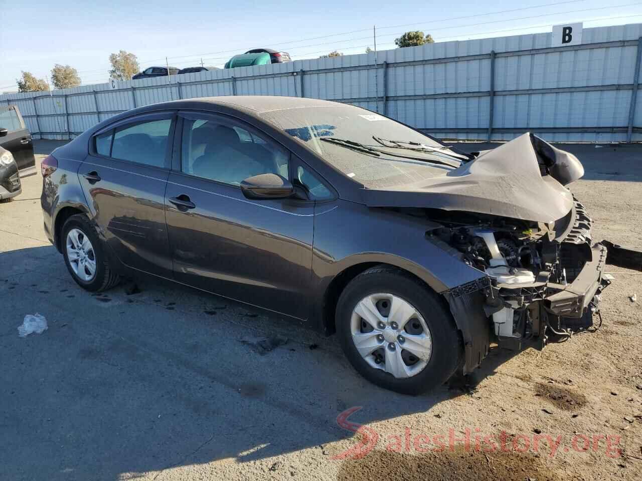 3KPFK4A7XHE119166 2017 KIA FORTE