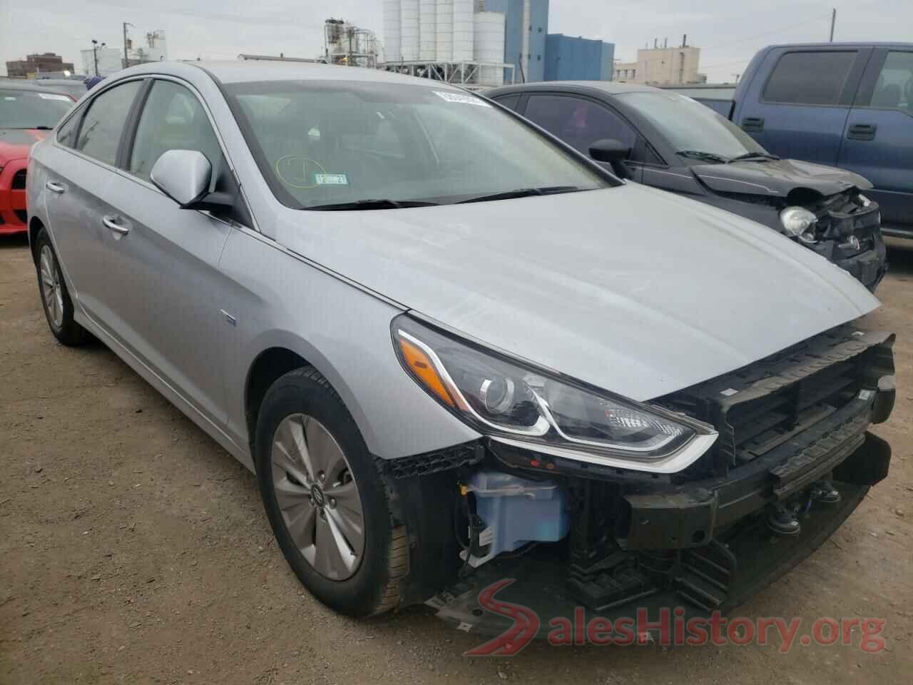 KMHE24L39KA090884 2019 HYUNDAI SONATA