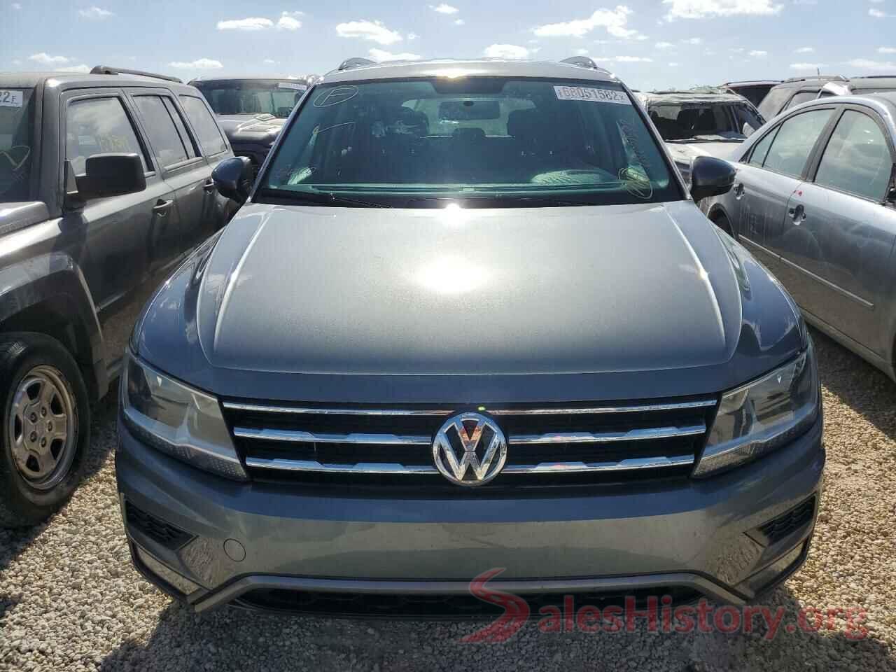 3VV1B7AX0JM029260 2018 VOLKSWAGEN TIGUAN