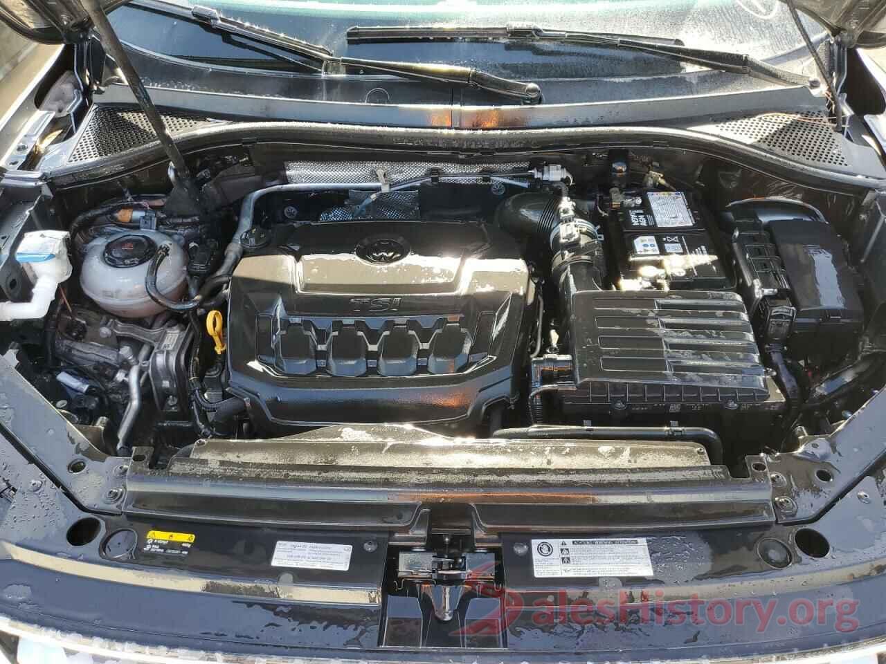 3VV1B7AX0JM029260 2018 VOLKSWAGEN TIGUAN