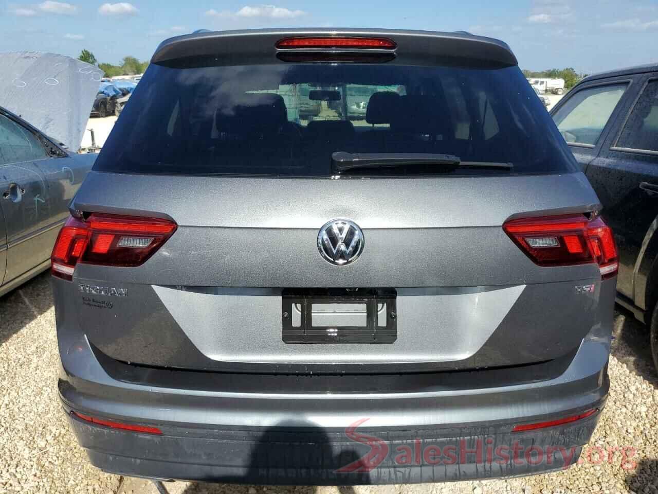 3VV1B7AX0JM029260 2018 VOLKSWAGEN TIGUAN