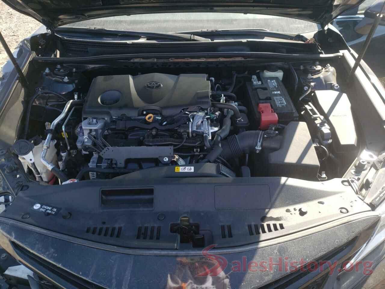 4T1B11HK0JU502627 2018 TOYOTA CAMRY