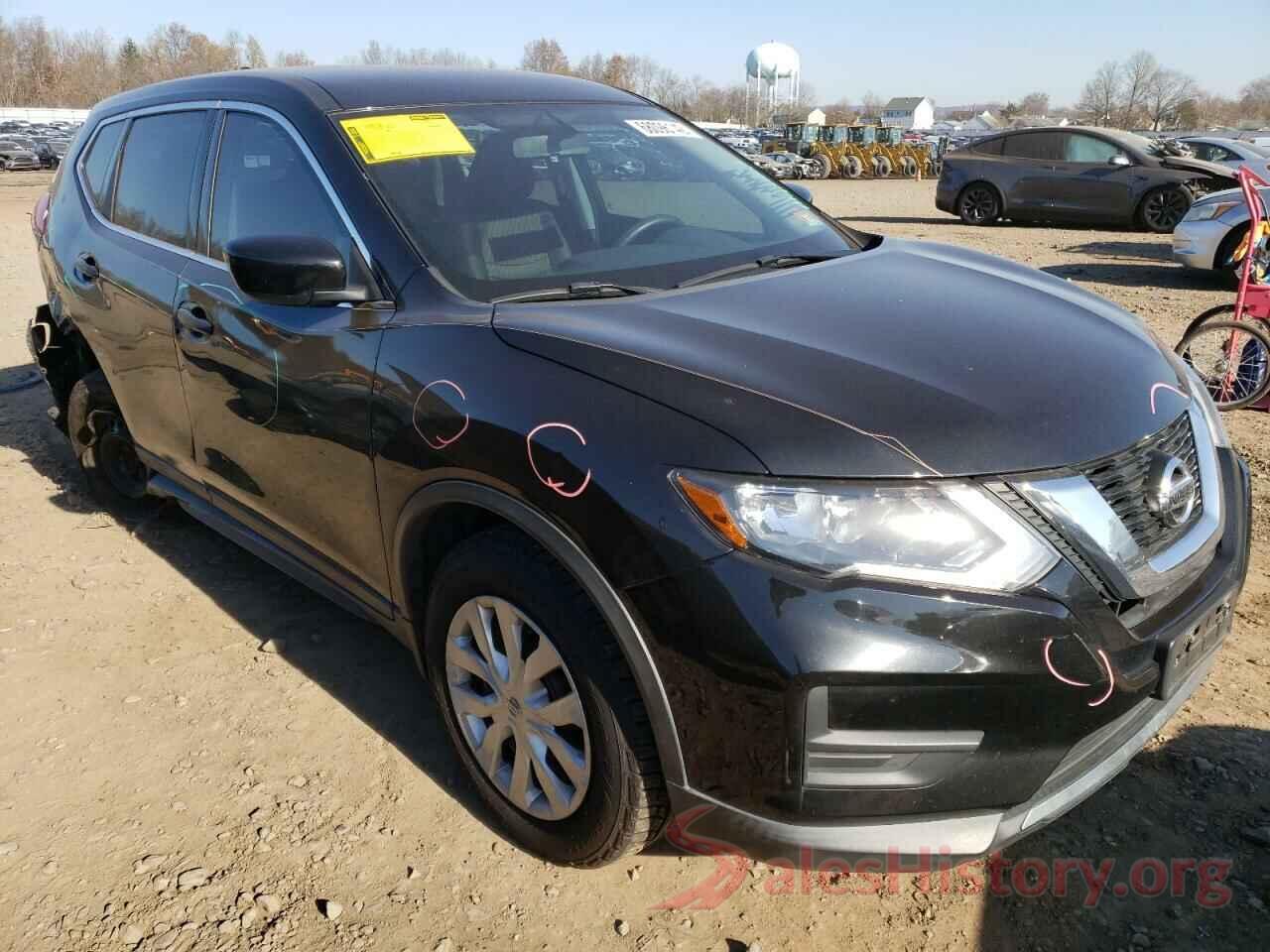 KNMAT2MV0HP569401 2017 NISSAN ROGUE