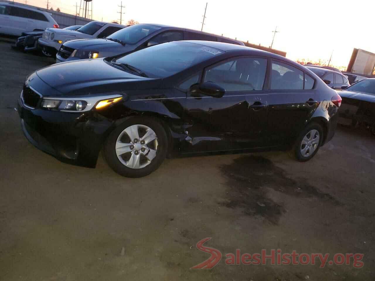 3KPFK4A70HE037687 2017 KIA FORTE