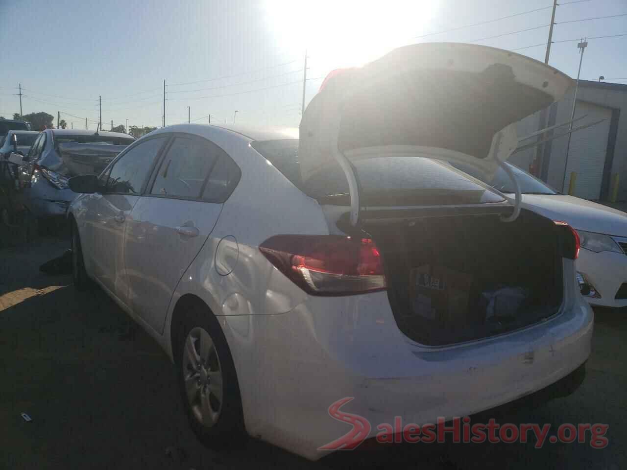 3KPFK4A73JE196130 2018 KIA FORTE