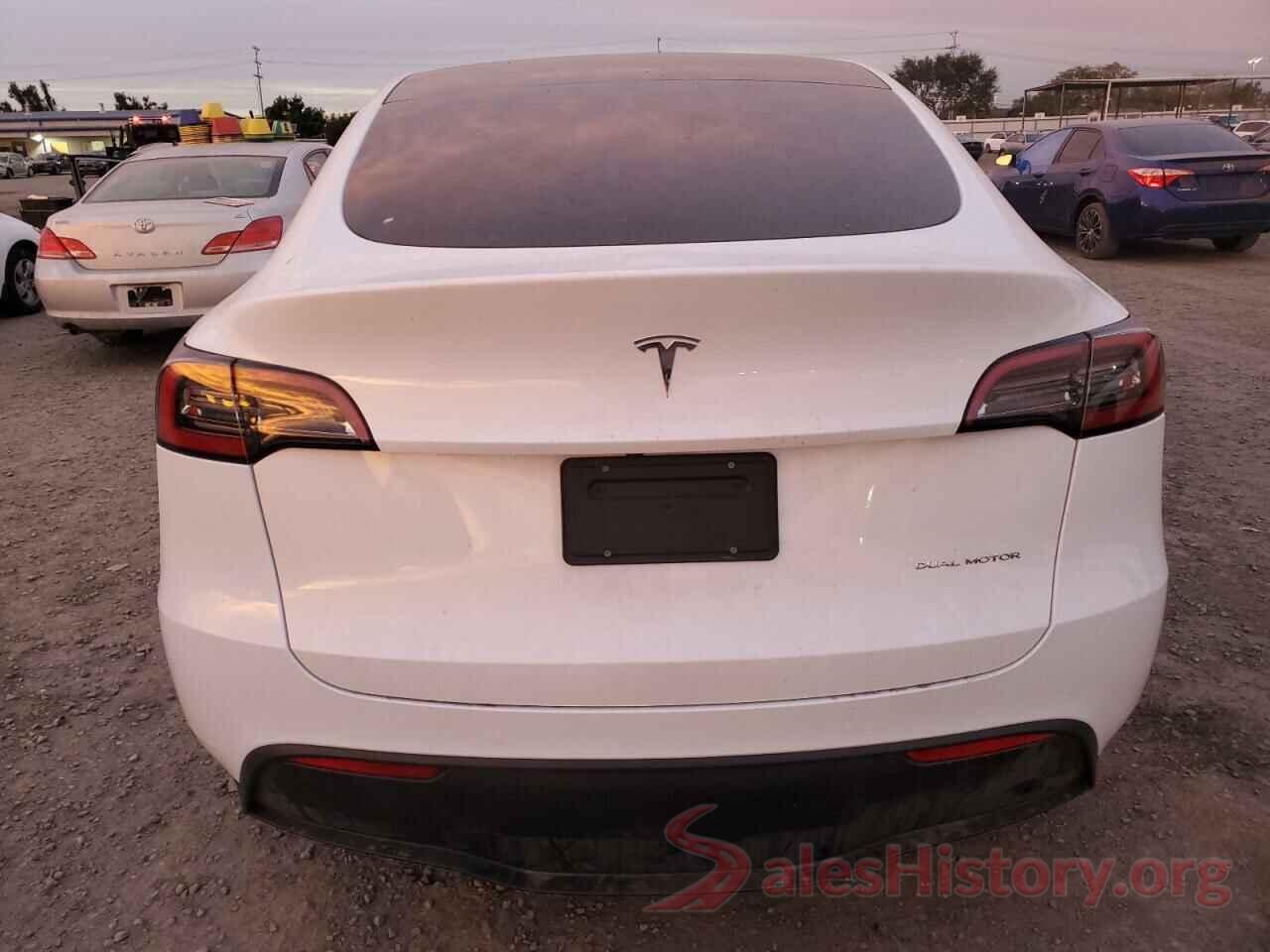 7SAYGDEEXNF446453 2022 TESLA MODEL Y