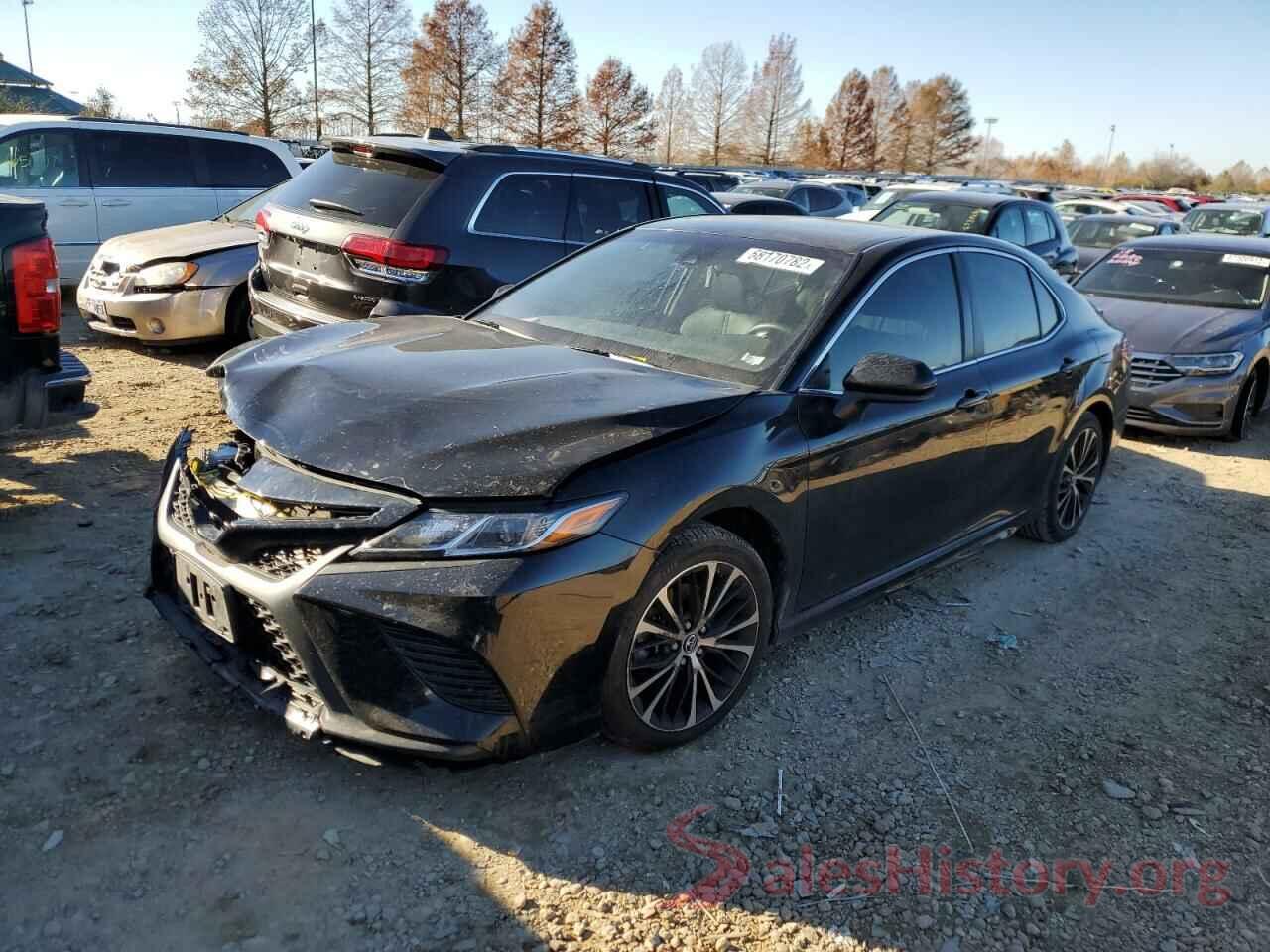 JTNB11HK7J3002955 2018 TOYOTA CAMRY