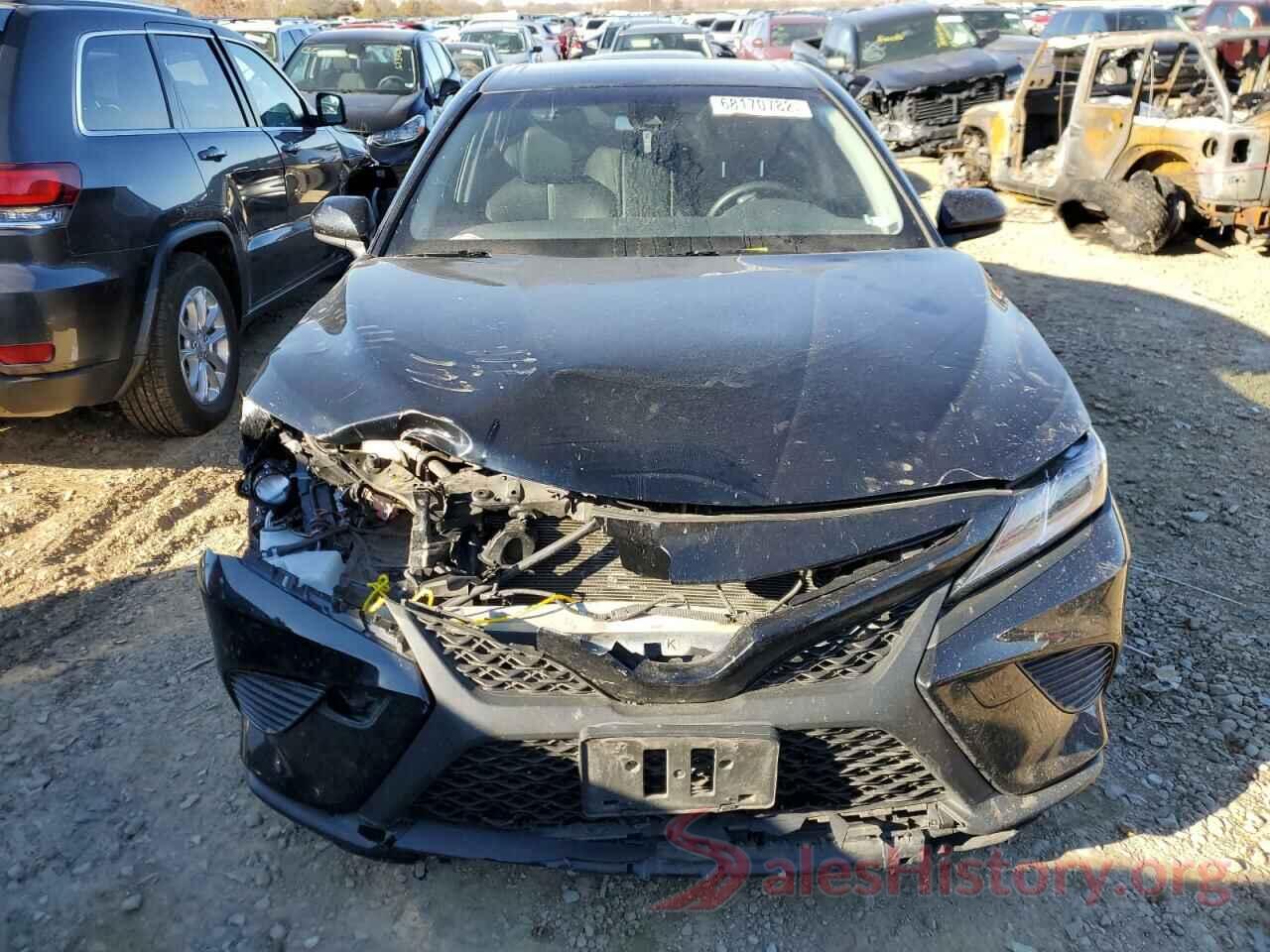 JTNB11HK7J3002955 2018 TOYOTA CAMRY