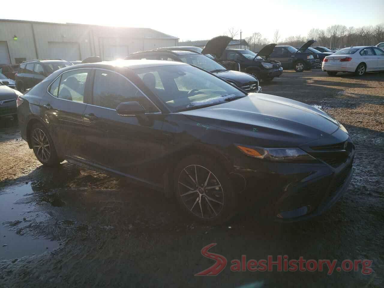 4T1G11BK0MU045840 2021 TOYOTA CAMRY