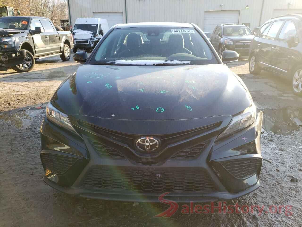 4T1G11BK0MU045840 2021 TOYOTA CAMRY