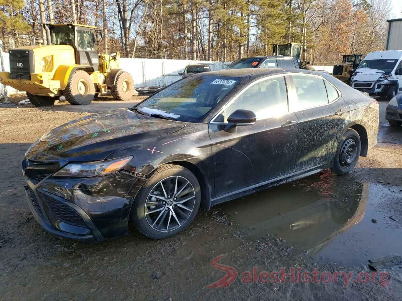 4T1G11BK0MU045840 2021 TOYOTA CAMRY