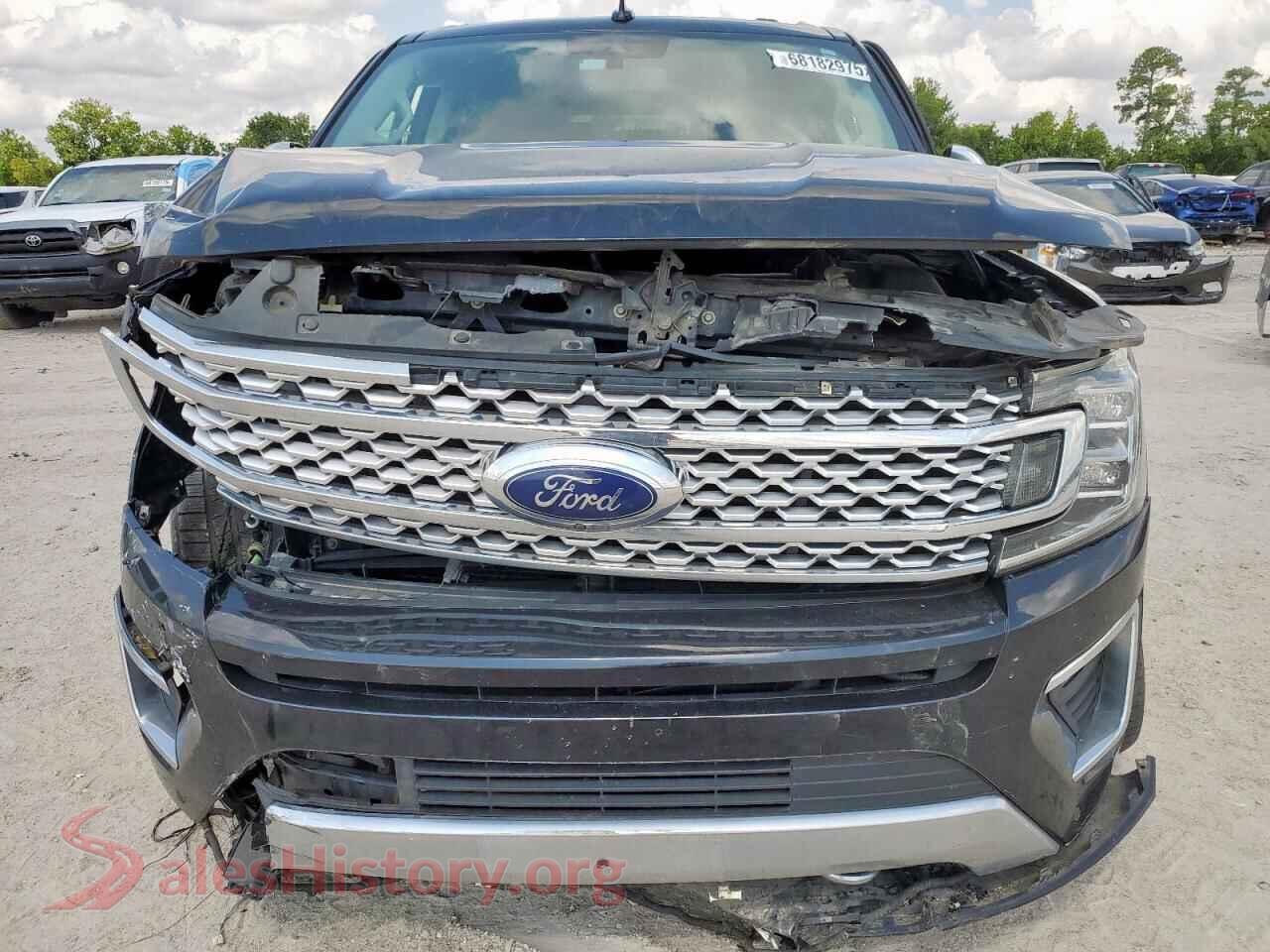 2019 FORD EXPEDITION VIN 1FMJK1MT2KEA40588, rear view