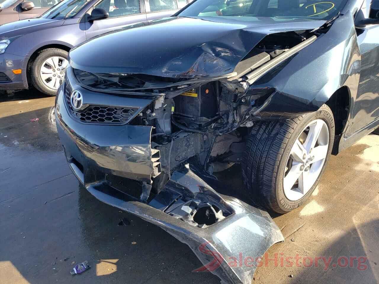 4T1BF1FK1CU060321 2012 TOYOTA CAMRY