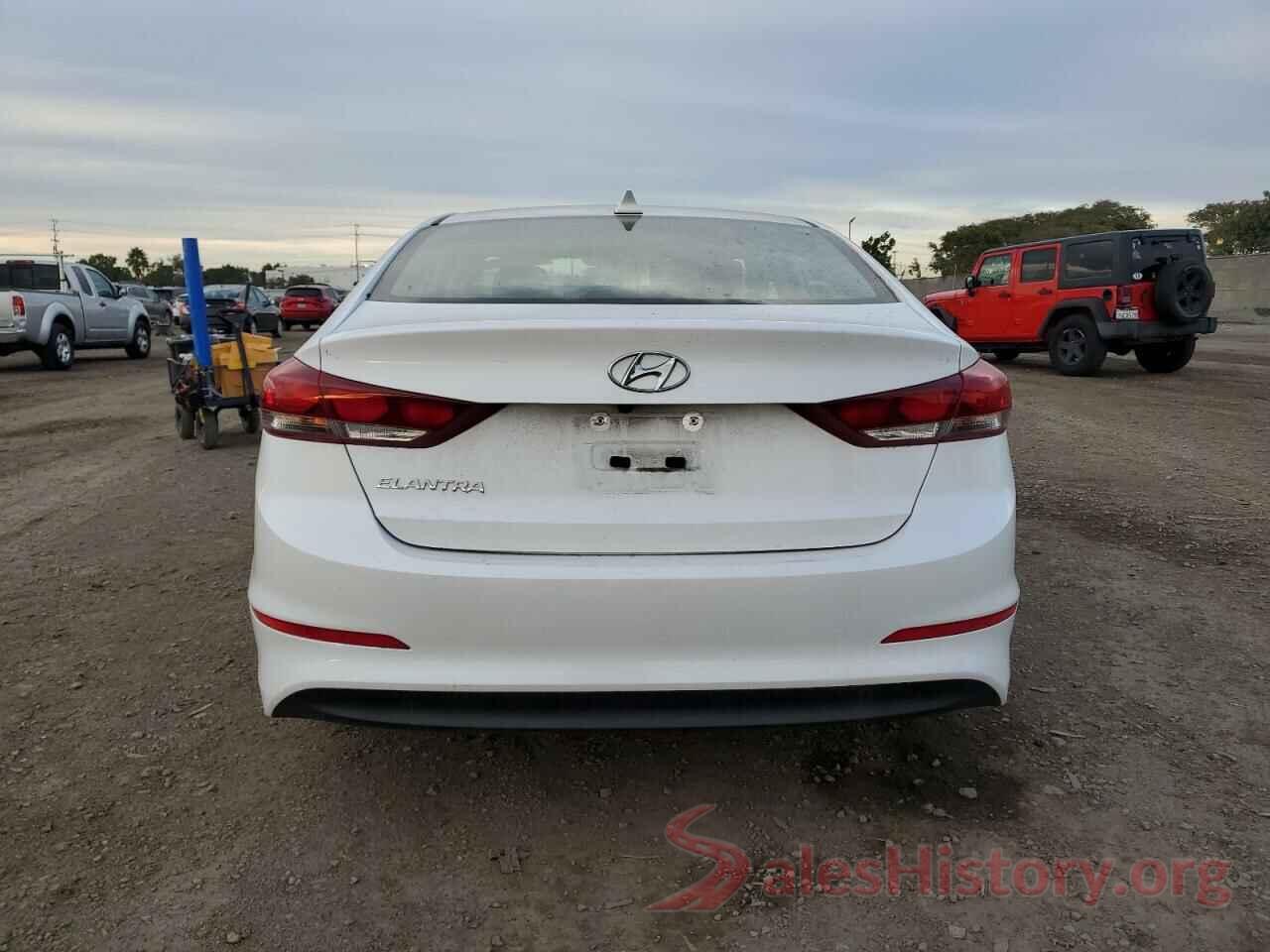 5NPD84LF3JH380795 2018 HYUNDAI ELANTRA