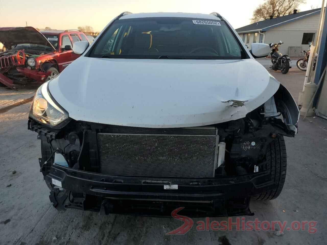 5NMZUDLB8HH027880 2017 HYUNDAI SANTA FE