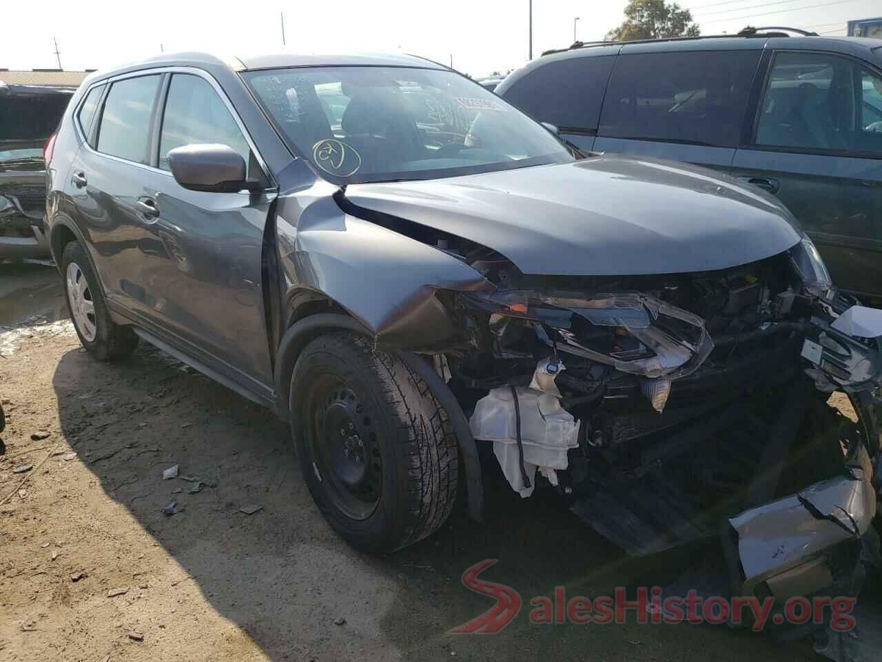 KNMAT2MV4JP522443 2018 NISSAN ROGUE