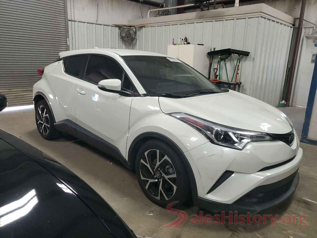 NMTKHMBX4JR011650 2018 TOYOTA C-HR