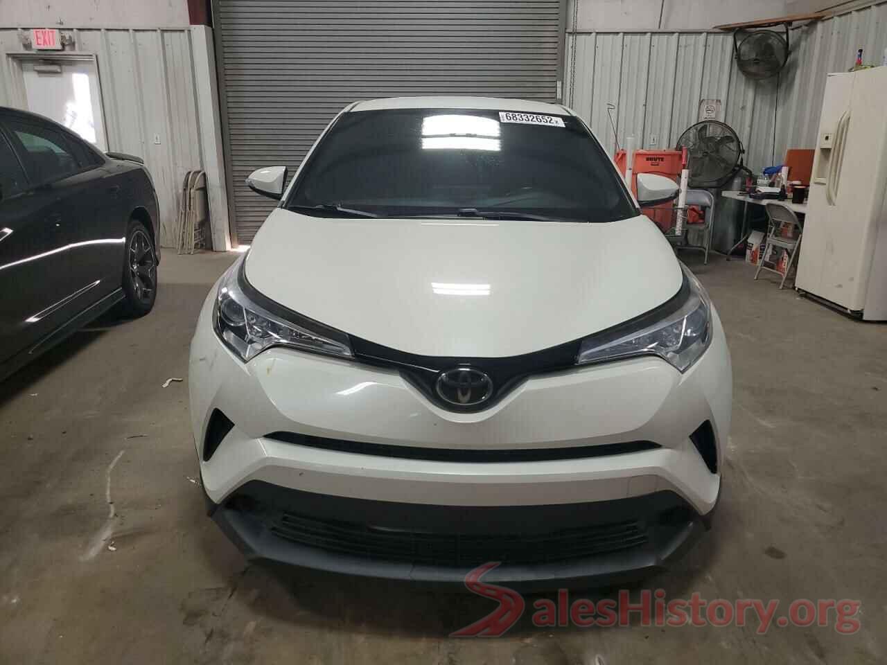 NMTKHMBX4JR011650 2018 TOYOTA C-HR