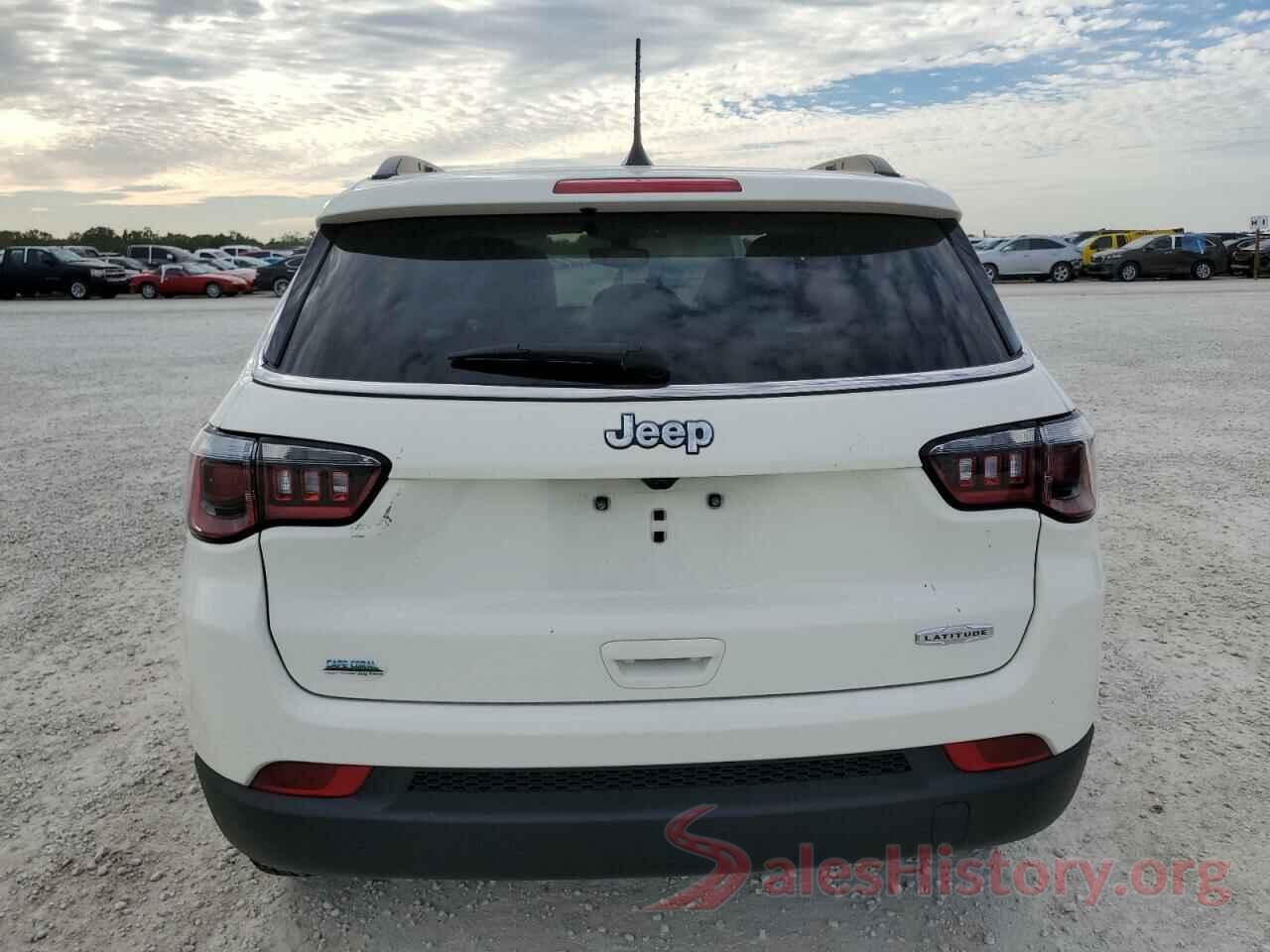 3C4NJCBB5KT658891 2019 JEEP COMPASS