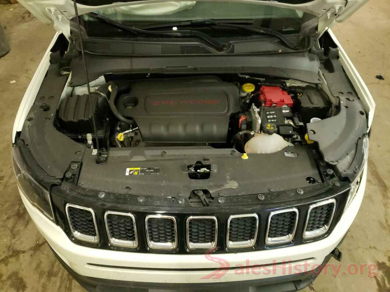 3C4NJDBB4KT840118 2019 JEEP COMPASS