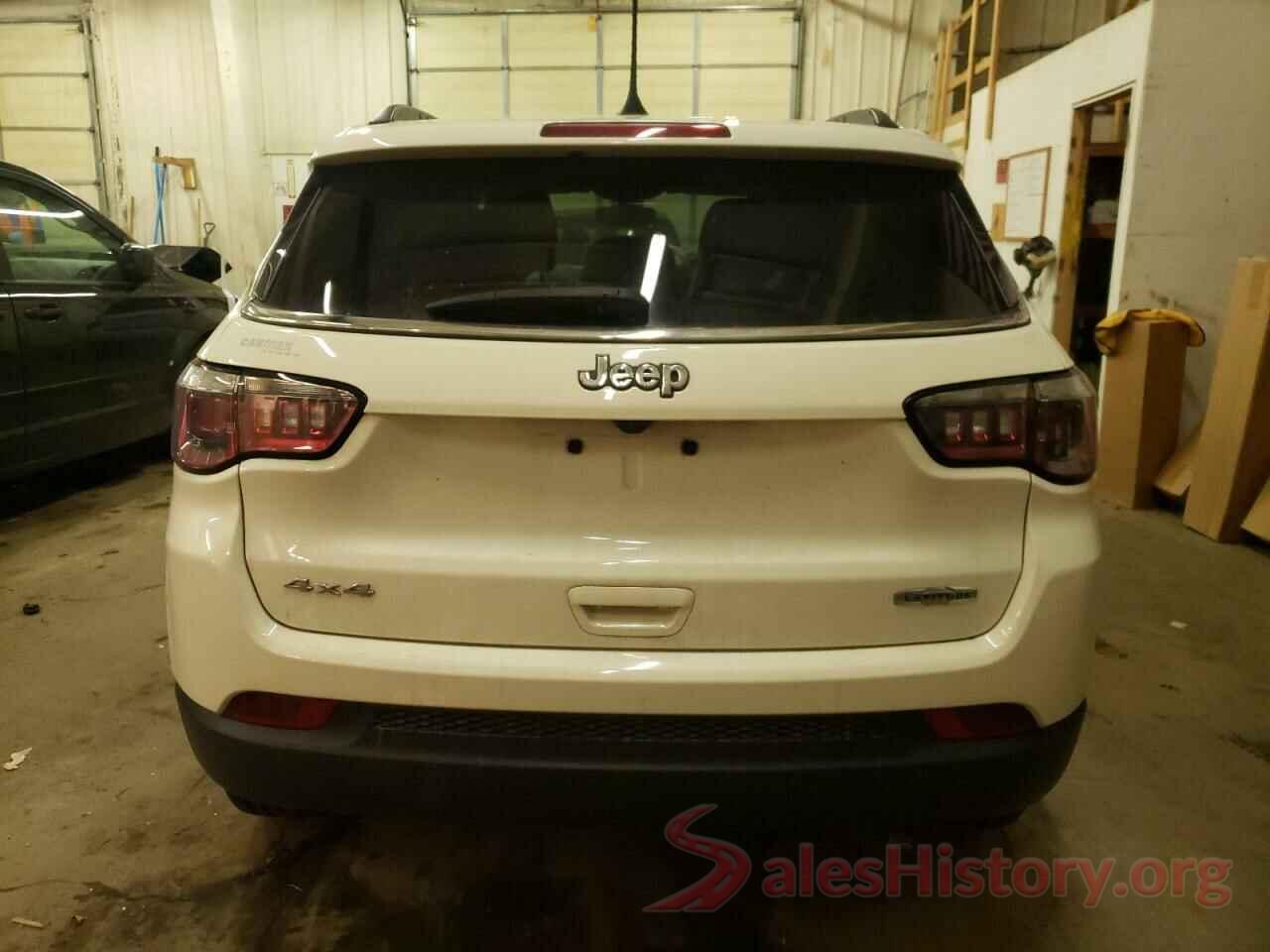 3C4NJDBB4KT840118 2019 JEEP COMPASS