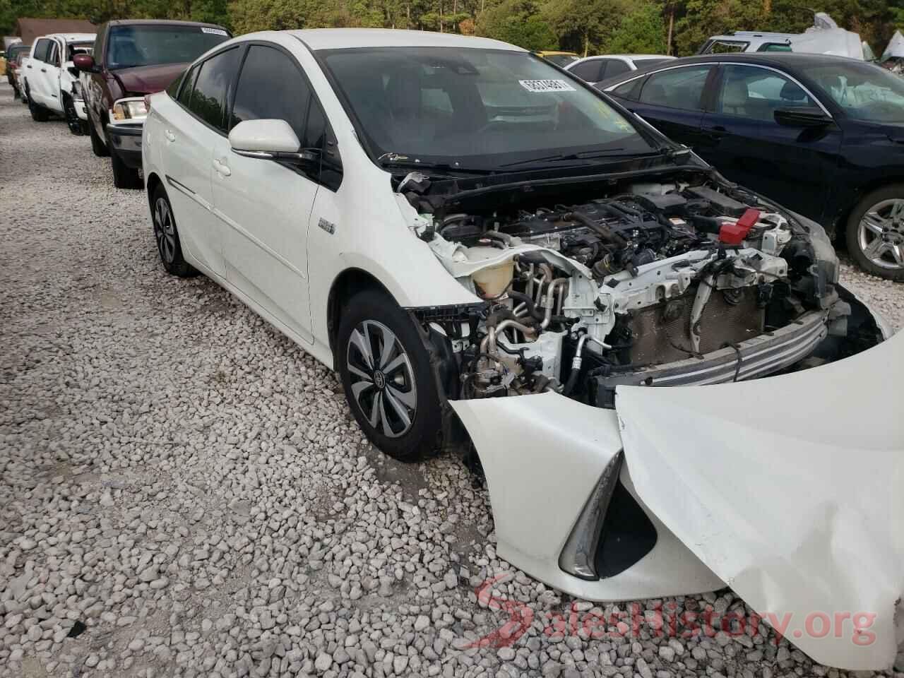 JTDKARFP0J3074940 2018 TOYOTA PRIUS