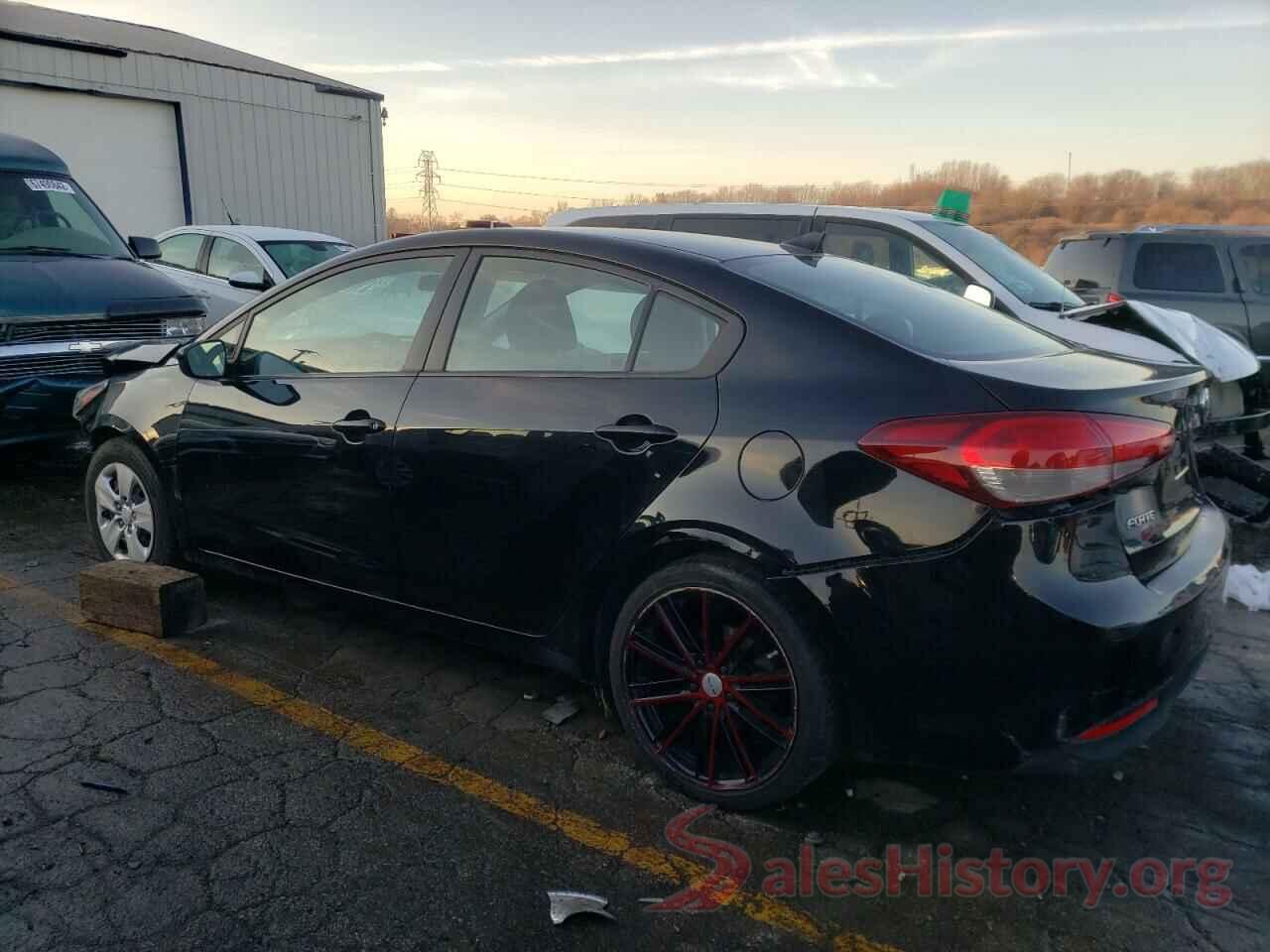 3KPFK4A76JE210232 2018 KIA FORTE