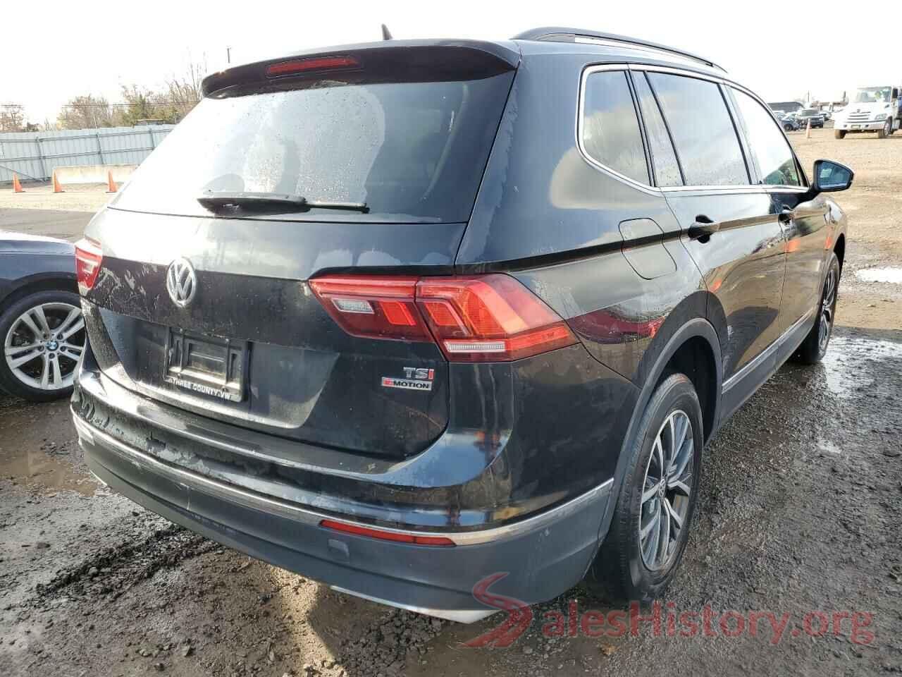 3VV2B7AX2JM190715 2018 VOLKSWAGEN TIGUAN