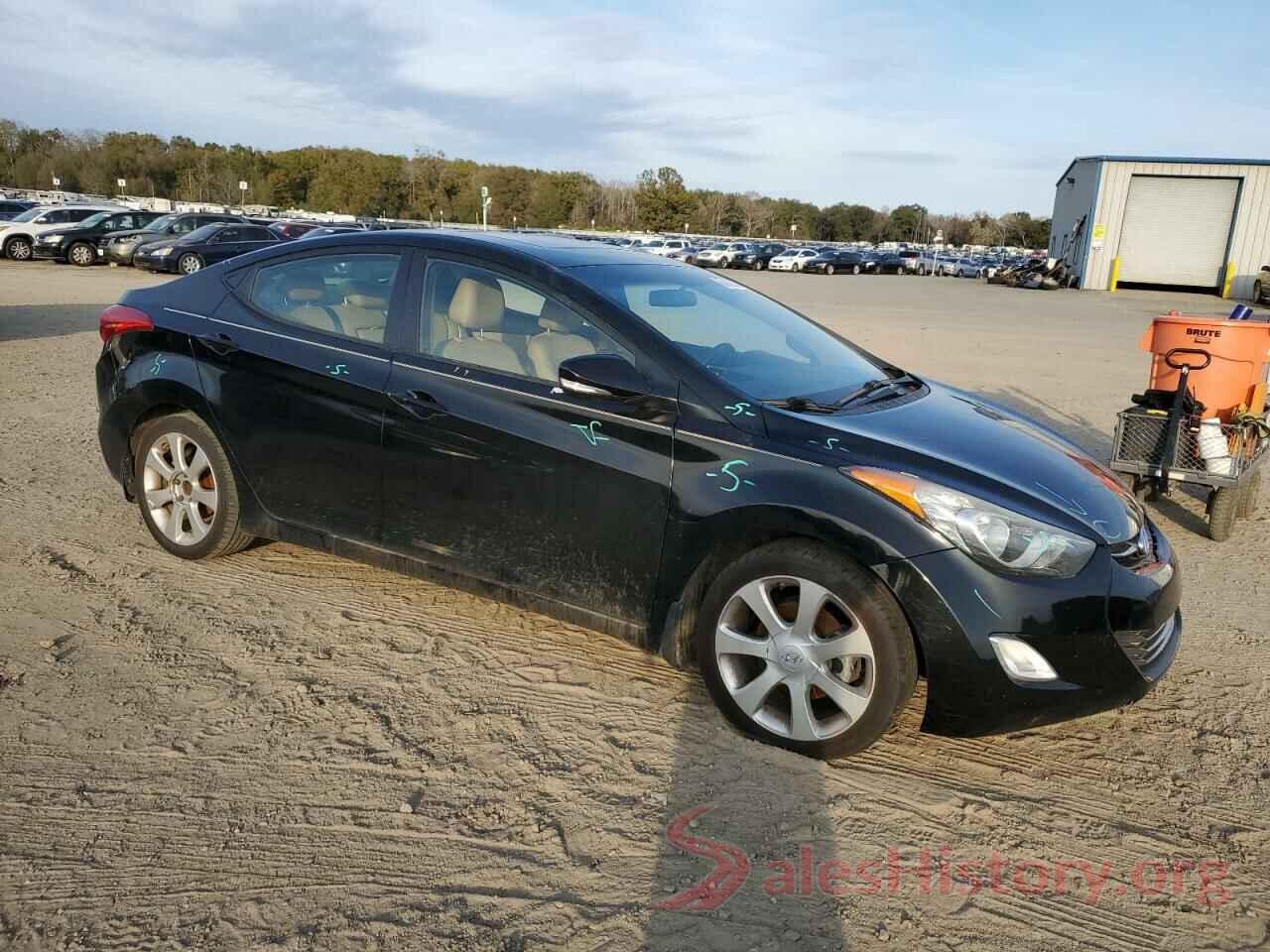 5NPDH4AE1DH169352 2013 HYUNDAI ELANTRA