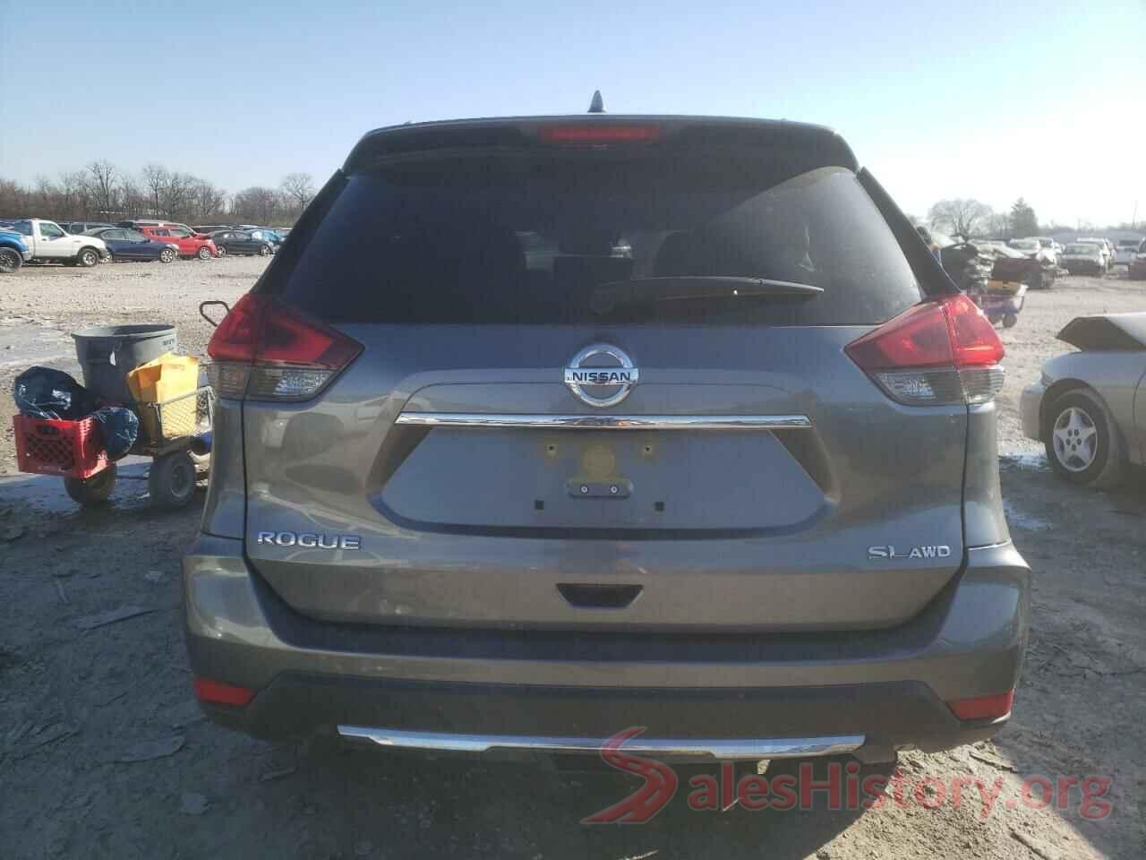 JN8AT2MV0JW317258 2018 NISSAN ROGUE