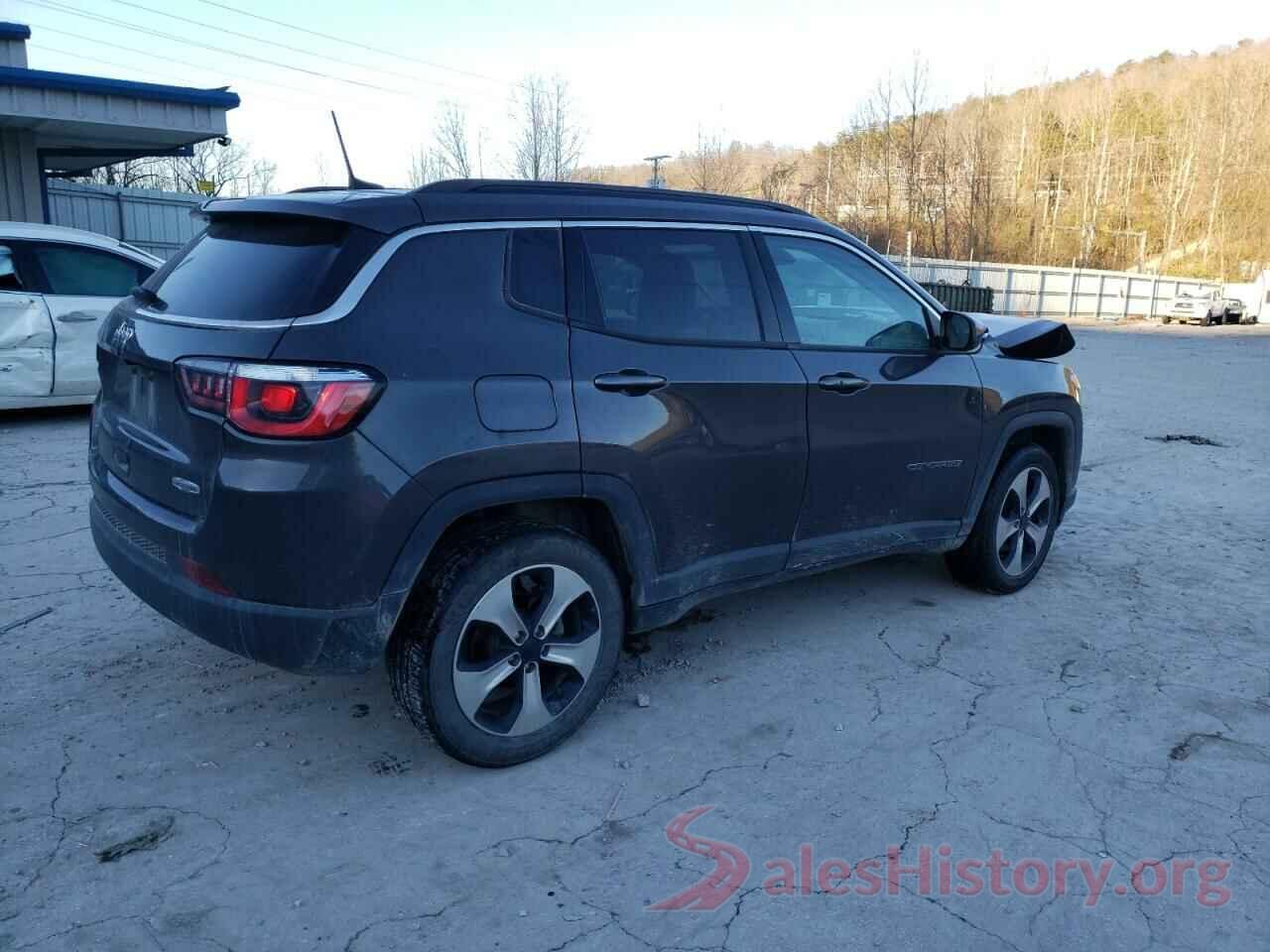 3C4NJDBB4JT131350 2018 JEEP COMPASS