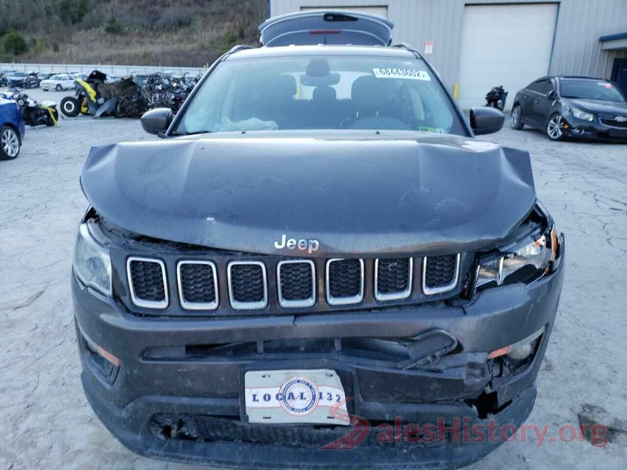 3C4NJDBB4JT131350 2018 JEEP COMPASS