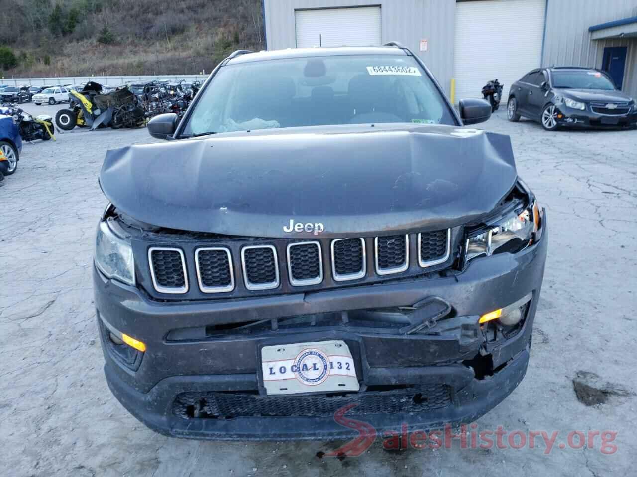 3C4NJDBB4JT131350 2018 JEEP COMPASS