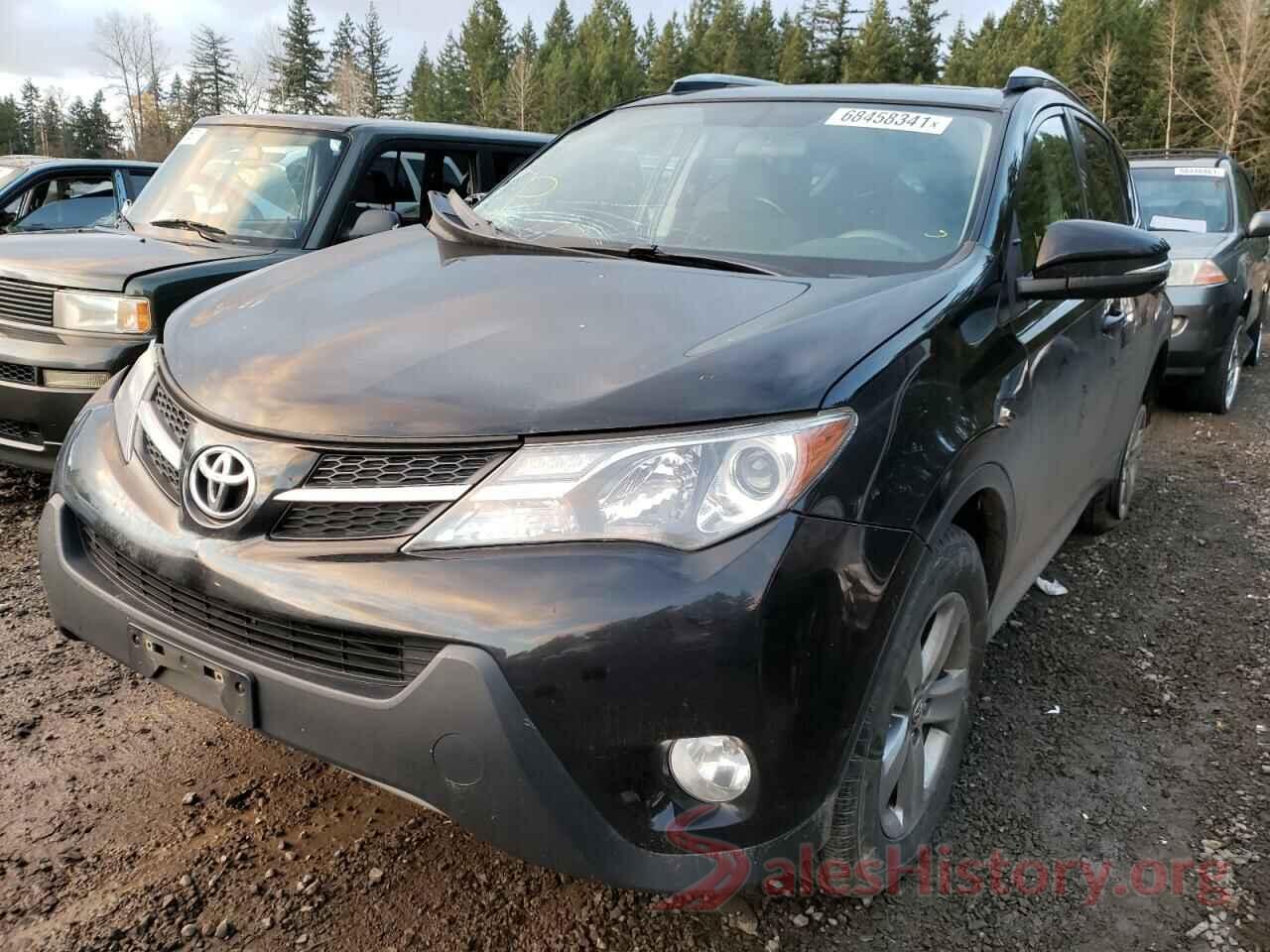 2T3RFREV0FW265083 2015 TOYOTA RAV4