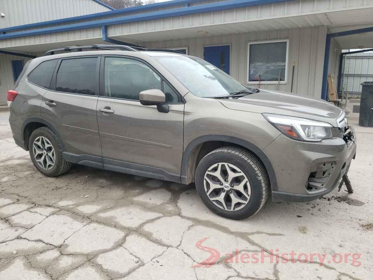 JF2SKAGC0LH583556 2020 SUBARU FORESTER