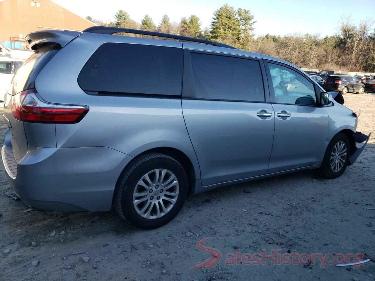 5TDYZ3DC1HS899975 2017 TOYOTA SIENNA