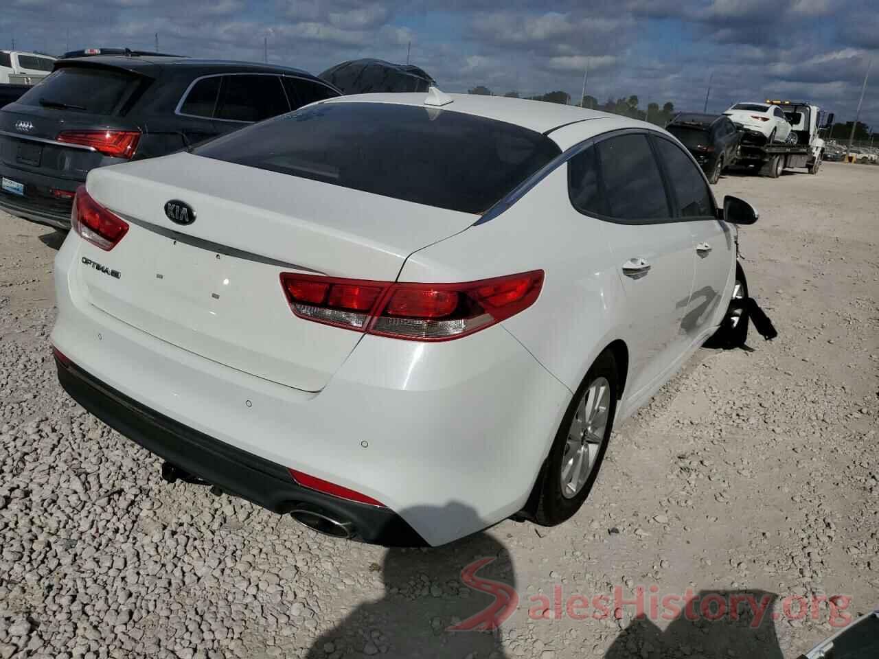 5XXGT4L38JG231537 2018 KIA OPTIMA