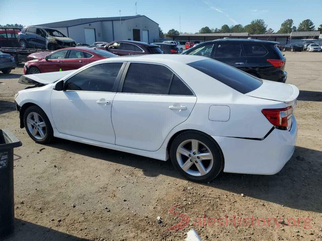 4T1BF1FK1EU411845 2014 TOYOTA CAMRY